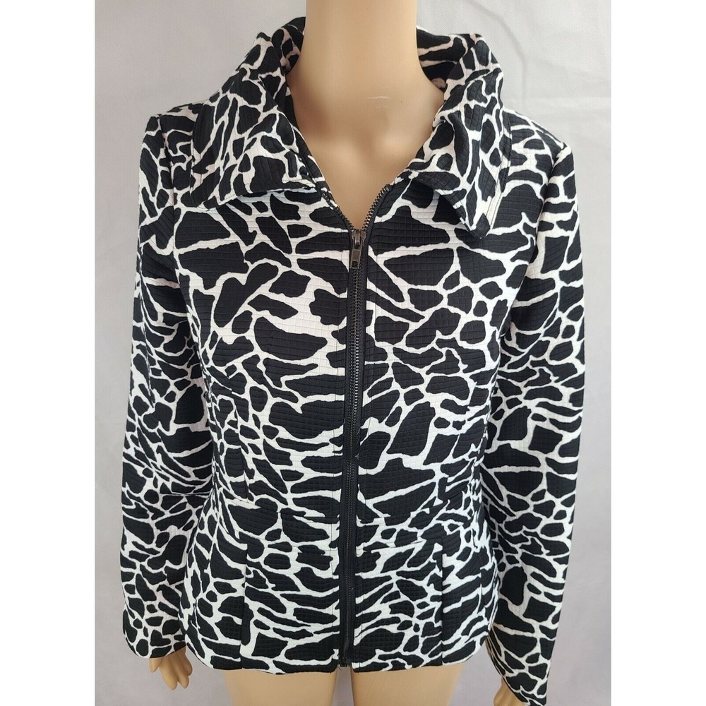 Zoe D. Women's (M) Black & White Cow Print Zipper Lined Short Jacket